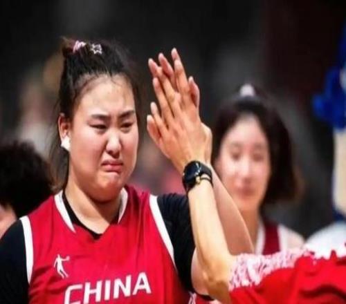 杨毅预测上场遭打脸！刘禹彤连续2战遭DNP铜牌战没脱训练服惹争议