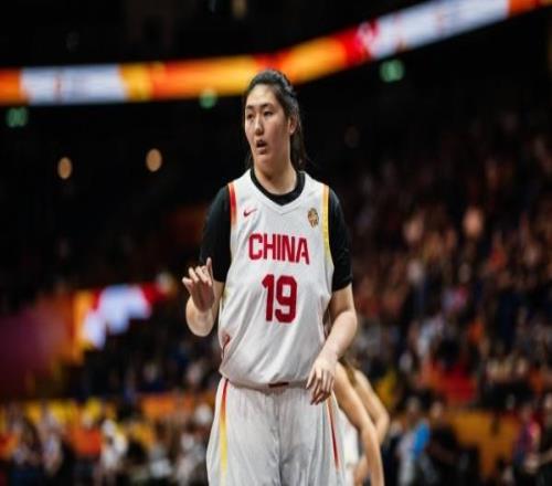 从13中0到16中4！女篮摘铜平历史最差战绩，暴露3大隐患，宫鲁鸣食言了