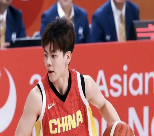 力克台北！中国女篮7764拿下铜牌，赛后球员评分：3人满分、2人及格、4人糟糕