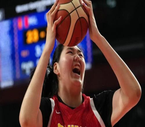 亚运会篮下擎柱张子宇高效14分蓄力成长