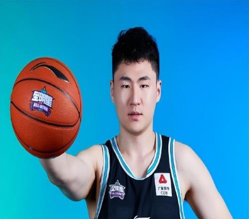 日本联赛首秀抢眼！先进理念让同曦旧将发威他能引起郭士强注意吗