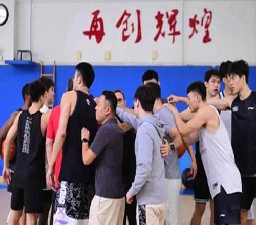 今夏第2人！曝辽篮又一重要成员正式告别，加盟卫冕冠军上海男篮