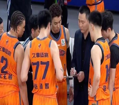 CBA新赛季预测：上海第1、首钢第2，广东广厦无缘前四